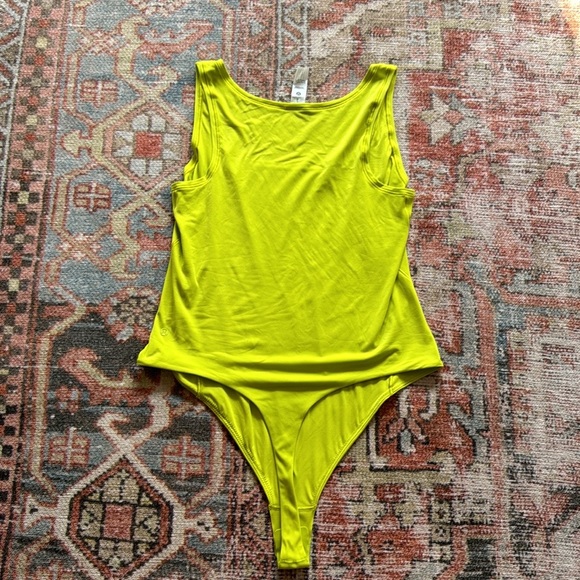 LULULEMON Wundermost Ultra Soft Nulu Bodysuit - Picture 8 of 8